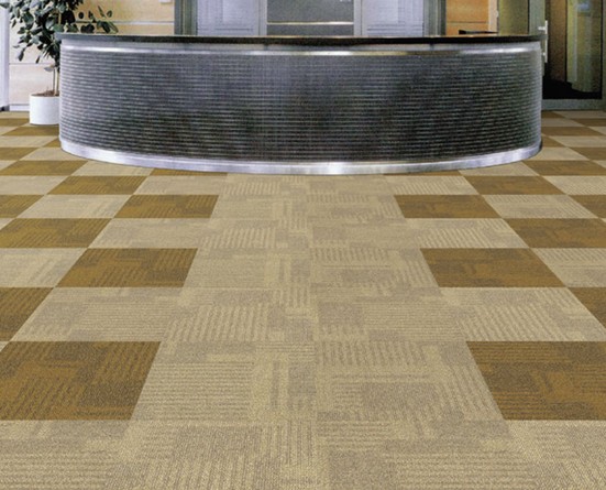 腳下的云層，地毯的美妙體驗